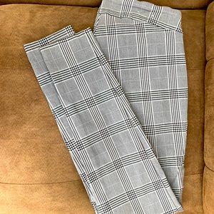 Calvin Klein Cigarette Pants M